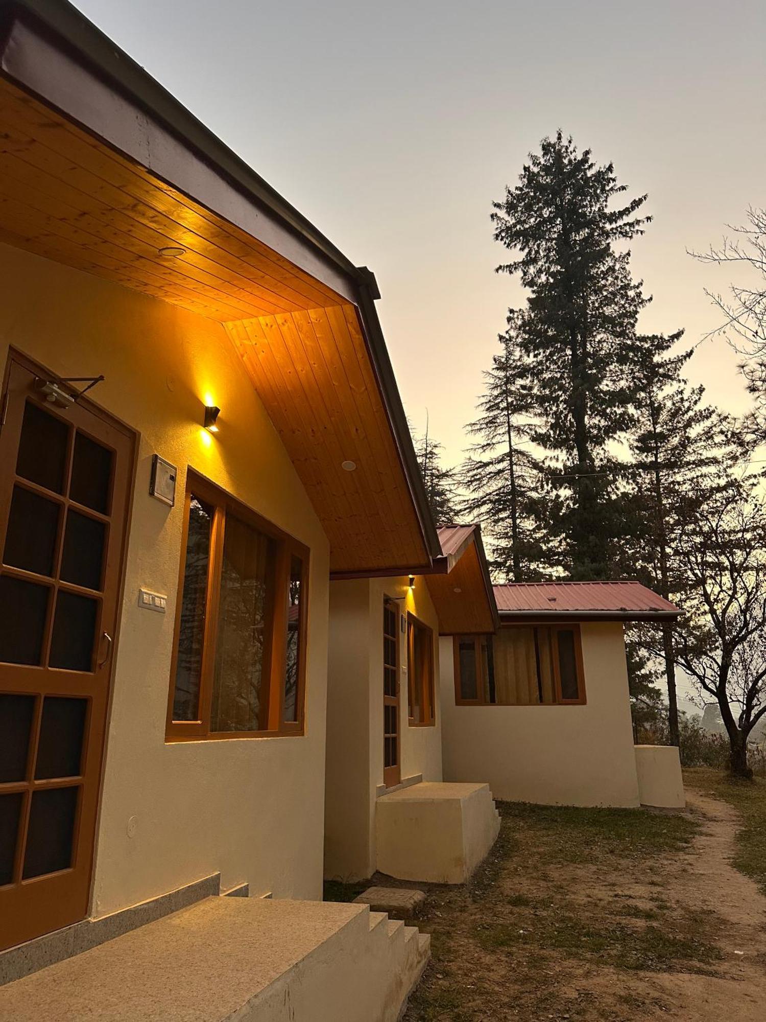 Ahava Kasol Riverside Cafe And Cottages ภายนอก รูปภาพ